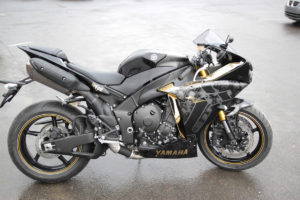 Yamaha R1 Unkut 1