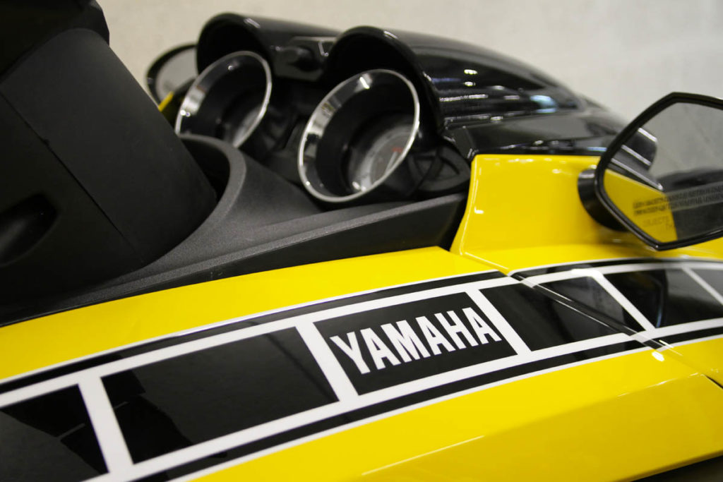 jetski-yamaha-60th-1