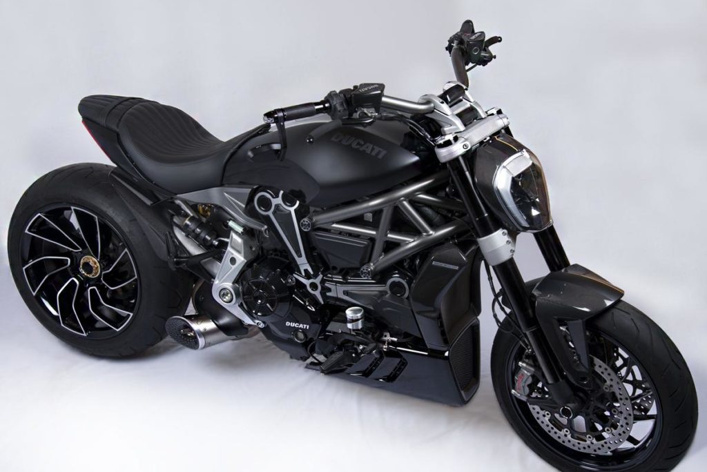 X Diavel Tank Machine 2