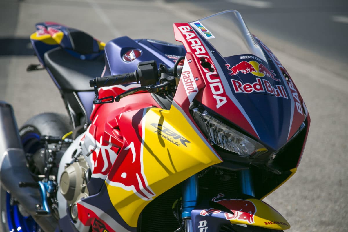 CBR RED BULL 2017 ABSOLU HONDA 11